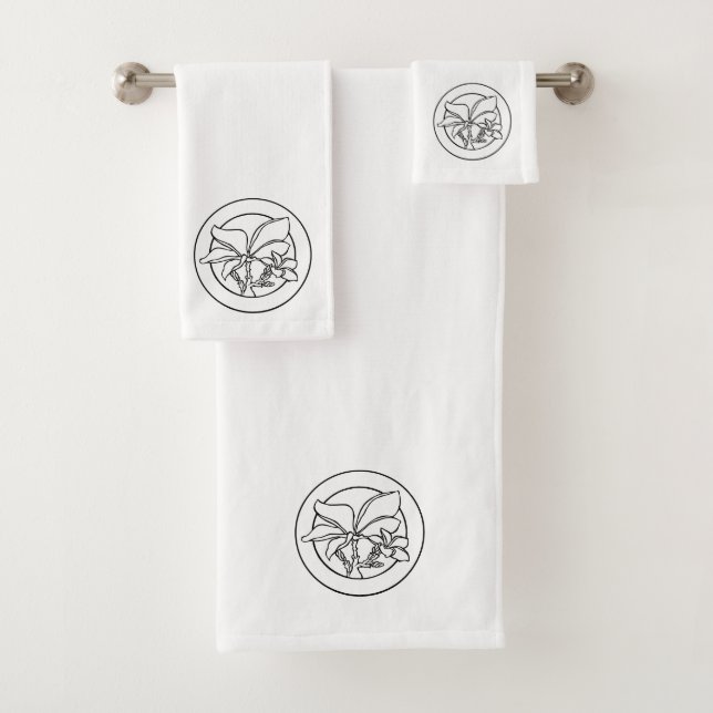 Hawaiian Plumeria Bathroom Towel Set (Insitu)
