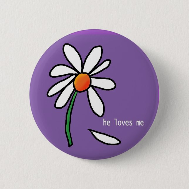 he loves me 6 cm round badge (Front)