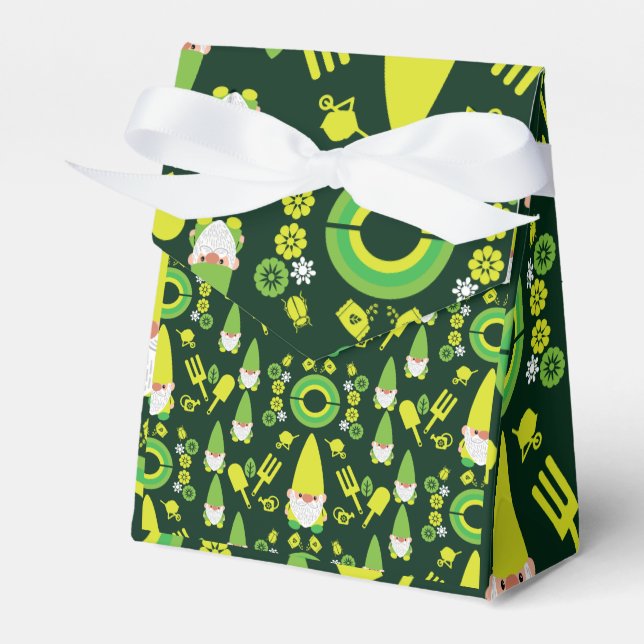 Head Garden Gnome Gardener Favour Box (Front Side)