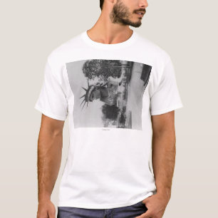 Head of Statue of Liberty in Paris Park T-Shirt