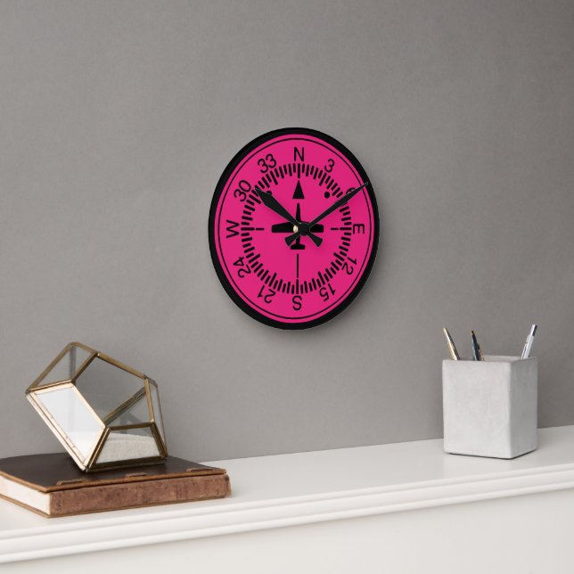 Heading Indicator Female Pilot Round Clock (Office)