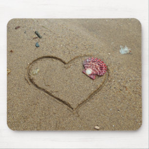 heart and shell on beach mouse mat
