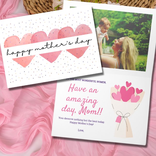 Heart bouquet Happy Mother's Day card (Creator Uploaded)