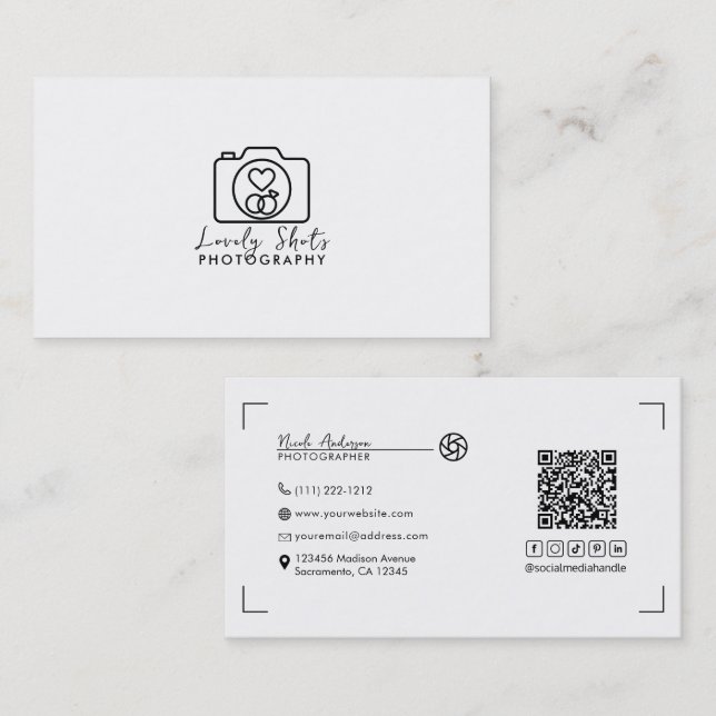 Heart Camera Modern Minimal Wedding Photography Business Card (Front/Back)