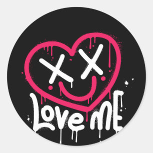 heart character with dead eyes and smile sprayed classic round sticker