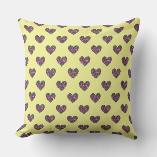 HEART PATTERN CUSHION (Front)