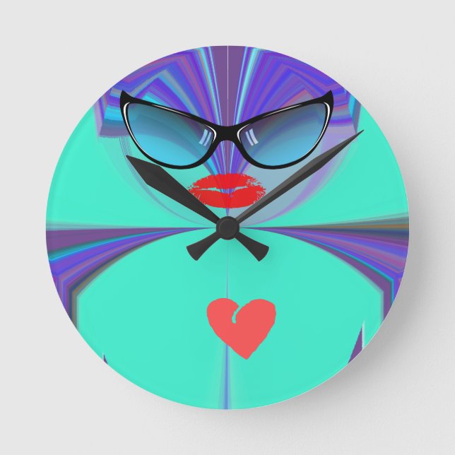 Heart Selfie Round Clock (Front)