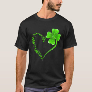 Heart Shamrock Love Sign Language Happy St Patrick T-Shirt