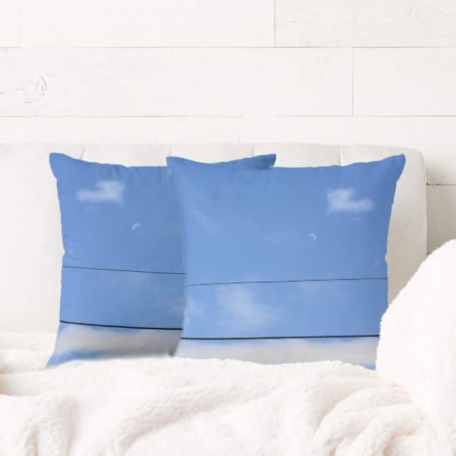 Heart-shaped Cloud Love is in the Air Cushion (Creator Uploaded)