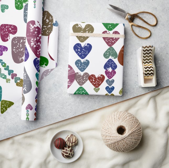 Heart strings wrapping paper (Crafts)