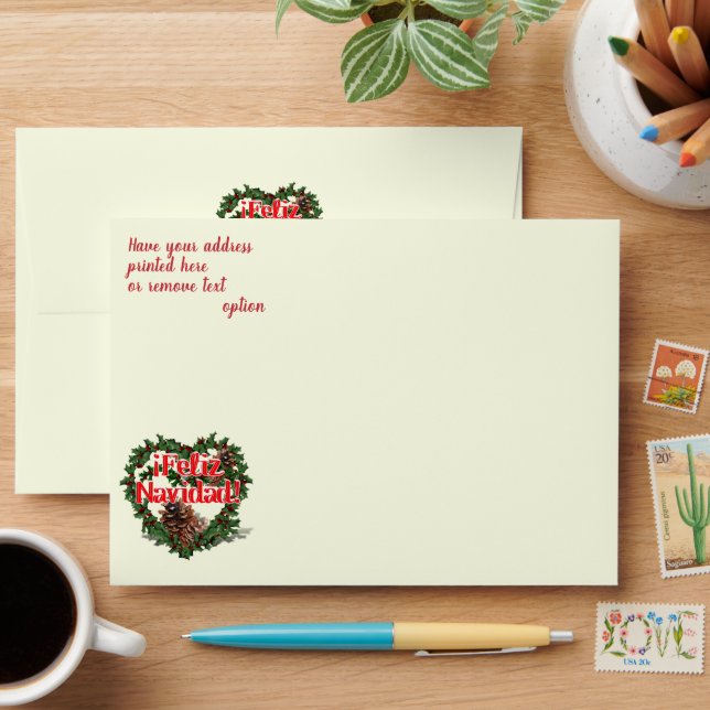 Heart Wreath Feliz Navidad Christmas Envelope (Desk)