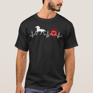 Heartbeat love horse country  T-Shirt