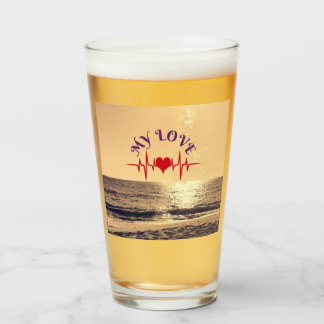 Heartbeat Love – Minimalist Romantic Design Glass