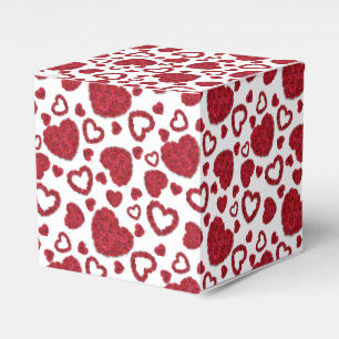 Hearts Red Roses Pattern Minimalist Valentine's Favour Box