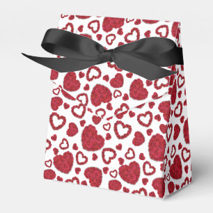 Hearts Red Roses Pattern Minimalist Valentine's Favour Box