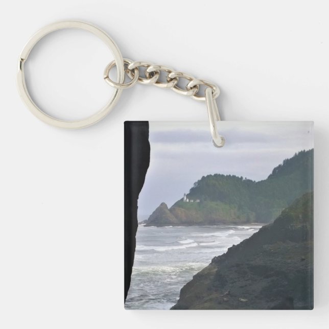Heceta Head Lighthouse & Sea Lions, OR Key Ring (Front)