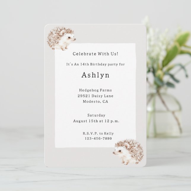 Hedgehog Animal Birthday   Invitation (Standing Front)