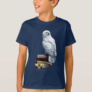 Hedwig on books T-Shirt