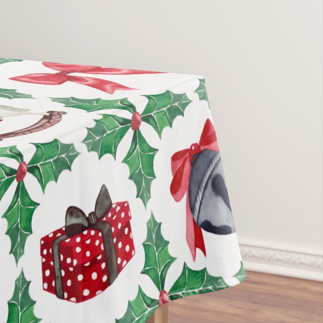 Heirloom Holly Patchwork Christmas Holiday Tablecloth (In Situ)