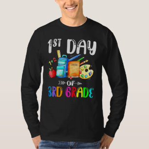 Hello 3rd Grade - 1st Day Of 3rd Grade Women Men K T-Shirt