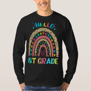 Hello First Grade Retro Rainbow Heart For Teachers T-Shirt
