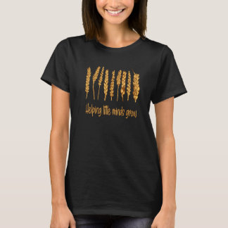Helping Little Minds Grow Wildflowers Teacher Tea T-Shirt