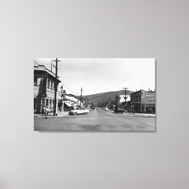 Heppner, Oregon Main Street View Photograph Canvas Print (Front)