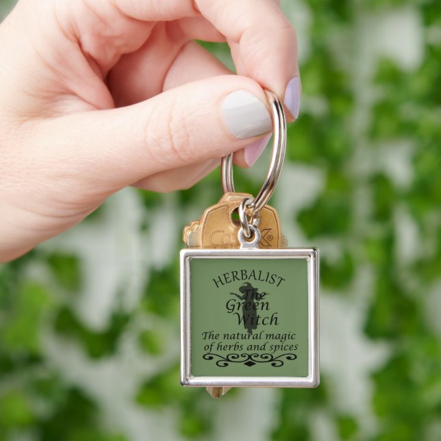 Herbalist green witch magic natural medicine key ring (Hand)