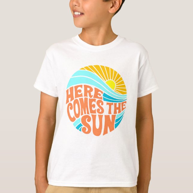 Here Comes the Sun Tee, Retro Style, Hippie Style T-Shirt (Front)