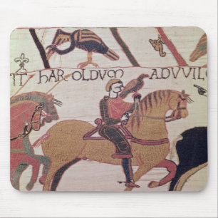 Here Count Guy leads Earl Harold  to William Mouse Mat