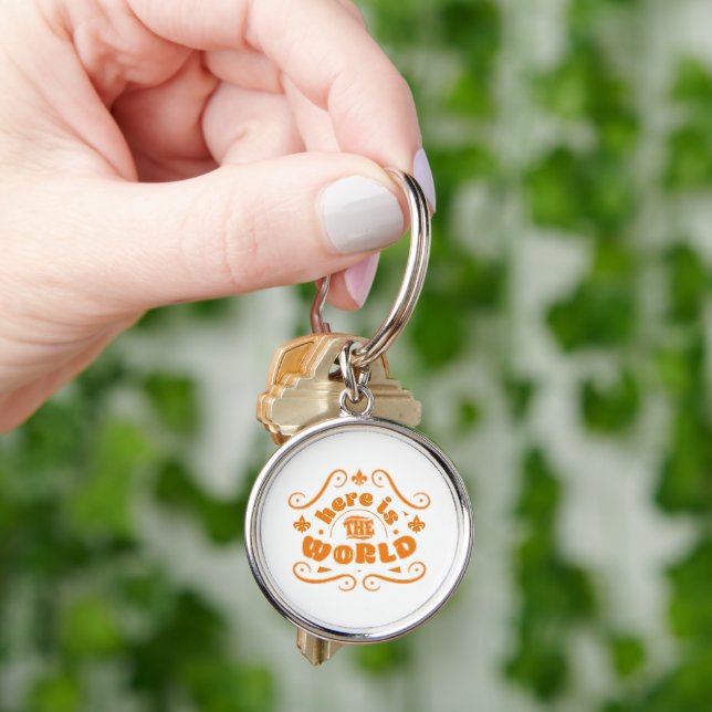 Here is the world key ring (Hand)