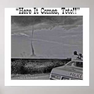 "Here It Comes Toto!!" Poster