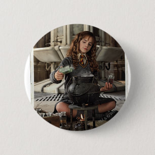 Hermione 20 6 cm round badge