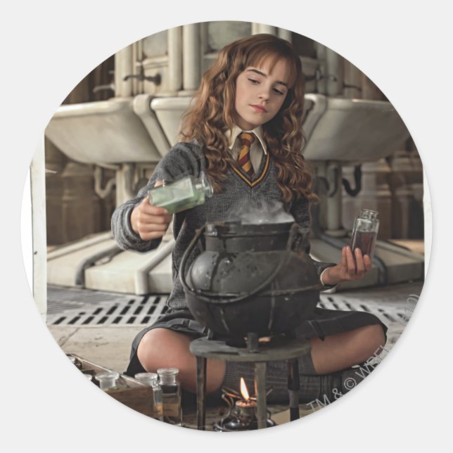 Hermione 20 classic round sticker (Front)