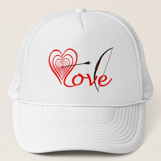 Herz Liebe Dartscheibe mit Pfeil und Bogen Trucker Hat (Front)