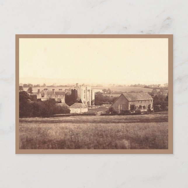 Hever Castle - Kent - Vintage Postcard (Front)