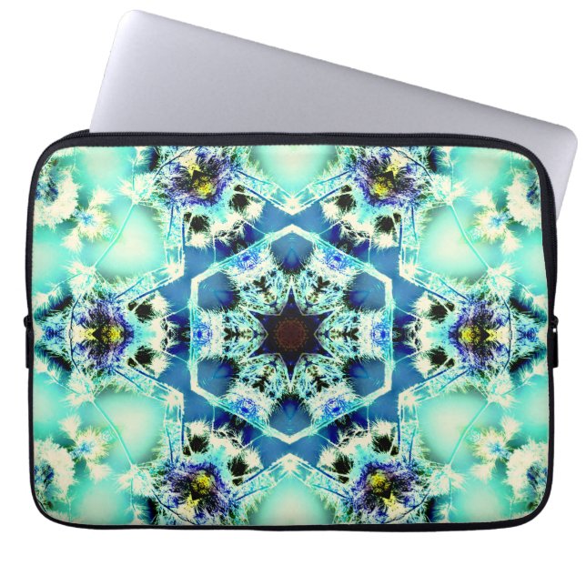 Hexagon kaleidoscope and star light green and blue laptop sleeve (Front)