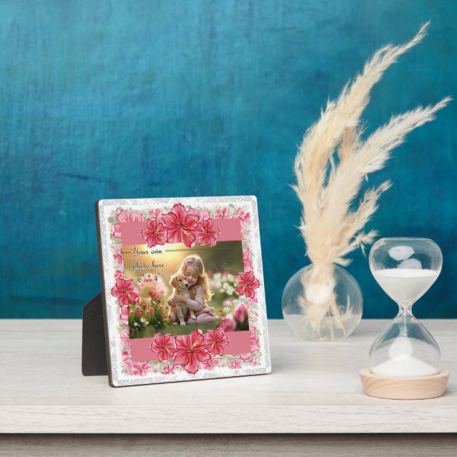 Hibiscus & lace RED Plaque (Insitu)