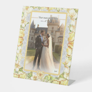 Hibiscus & lace YELLOW Pedestal Sign