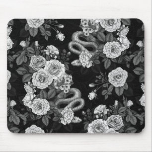 Hidden in the roses 3 mouse mat