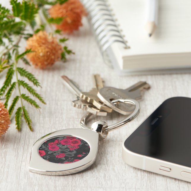Hidden in the roses key ring (Side)