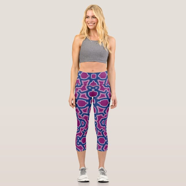 High Waisted Capris, Multicolor fabric pattern Cap Capri Leggings (Front)