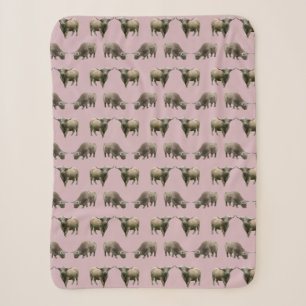 Highlanc Cow Frenzy Sherpa Blanket (Pink)