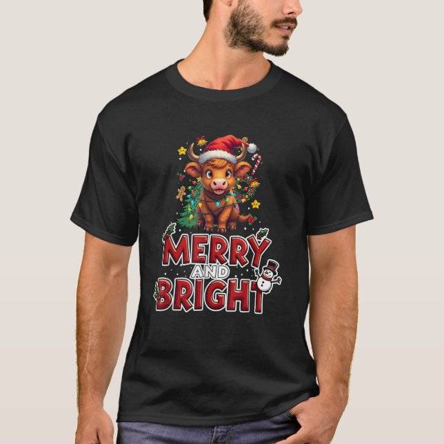 Highland Baby Cow Christmas Lights Merry And Brigh T-Shirt (Front)