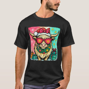 Highland Cow Christmas Xmas Mistletoe Santa Tis Th T-Shirt