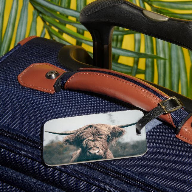Highland cow portrait luggage tag (Front Insitu 3)
