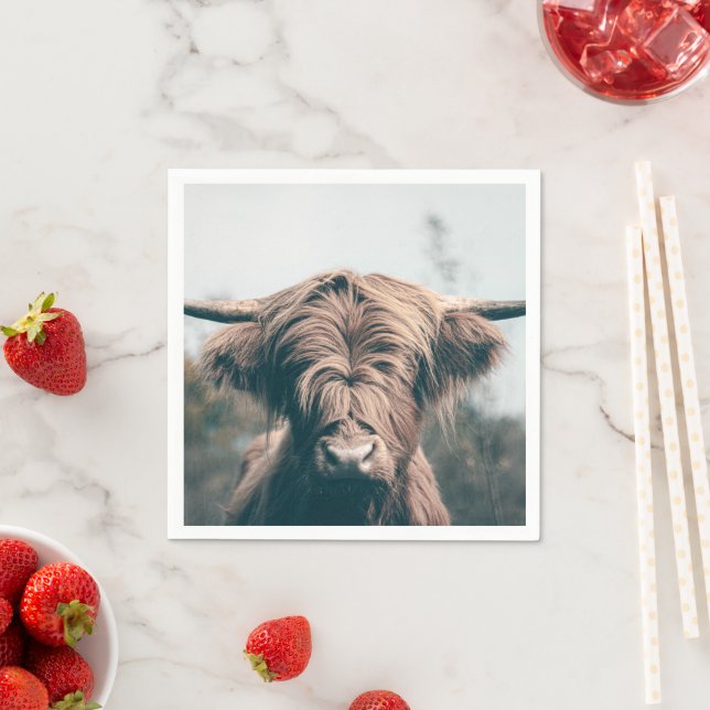 Highland cow portrait napkin (Insitu)