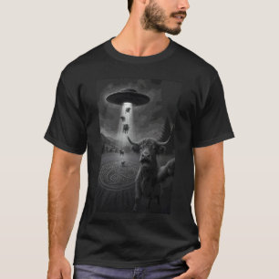 Highland Cow UFO Encounter UAP Alien Abduction Sel T-Shirt