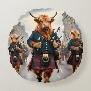 Highland Harmony: Bagpipe Highland Cow Band Round Cushion