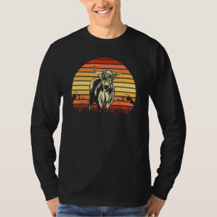 Highland Scottish Bull Horns Retro Vintage Sunset T-Shirt